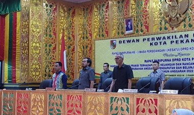 Fraksi-Fraksi DPRD Pekanbaru Sampaikan Pandangan Umum di Sidang Paripurna APBD-P 2022