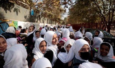 Setelah Tak Boleh Kuliah, Taliban Kini Larang Perempuan Bekerja di NGO