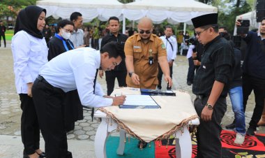 5.584 Anggota PPS Pemilu 2024 se-Riau Dilantik