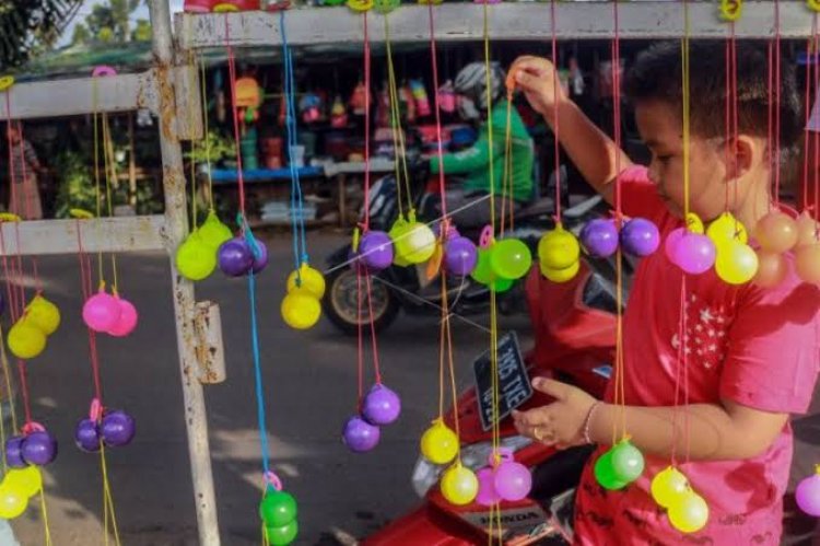 Menyebabkan Cidera, Negara Ini Larang Lato-lato