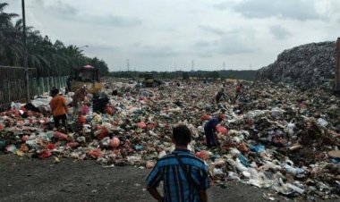 Sanksi Tipiring Warga Pekanbaru  Buang Sampah Sembarangan Segera Diterapkan