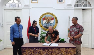 Dukung Pendidikan Anak Indonesia di Malaysia, UIR Tandatangani Nota Implementasi