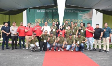 Jadi Motivator di Tengah Keluarga Besar PT BMS, Bupati Kasmarni Ajak Karyawan Bangkit dan Terus Berinovasi