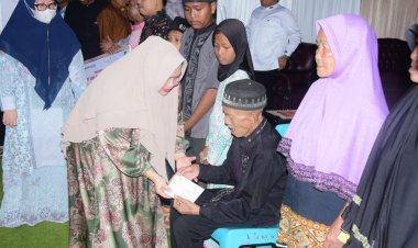 Kasmarni Safari Ramadan di Desa Harapan Baru, Ajak Masyarakat Tebarkan Kebaikan