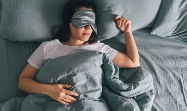 Benarkah Tidur Saat Puasa Ibadah? Berikut Kumpulan Hadis Lemah