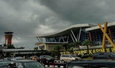 Gagal Mendarat di Bandara SSK II Pekanbaru, 2 Pesawat dari Jakarta Dialihkan ke Batam