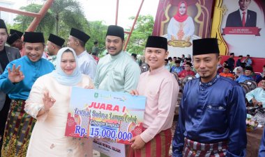 Desa Pedekik Jawarai Lomba Festival Lampu Colok Bengkalis 2023