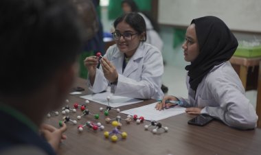 UIR Bersama UTP Malaysia Kolaborasi Dalam Program Chemistry Explorace Tentative
