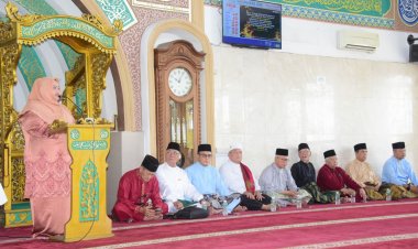 Bupati Bengkalis Hadiri Halal bi Halal dengan IKPBS, Ajak Perkuat Sinergi dan Kolaborasi Bangun Negeri