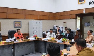 RDP Komisi IV DPRD Riau dengan Dinas PUPR-PKPP dan Biro PBJ