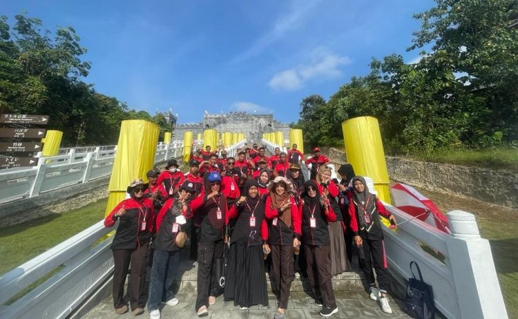 Pinkon dan Bindam LT-IV Kwarda Riau Diajak Refreshing  ke Asia Heritage