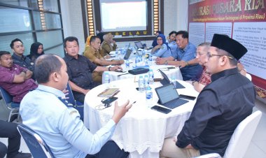 Pansus PT BSP DPRD Bengkalis Harmonisasikan Ranperda di Kanwil Kemenkumham Riau