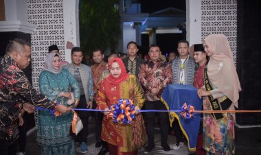 Bupati Bengkalis Resmikan Pameran Literasi