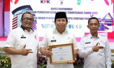 Bupati Rohul Terima Penghargaan Indeks SPI dari KPK RI Kedua Kalinya