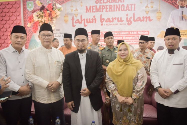 Peringatan Tahun Baru Islam di Duri Hadirkan Ustadz Adi Hidayat, Kasmarni Ajak Perbaiki Diri