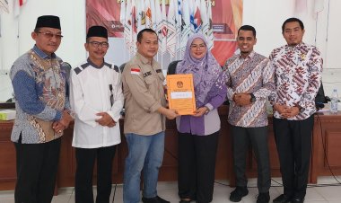 KPU Kampar Tetapkan DCS Anggota DPRD 