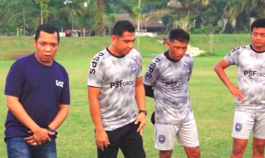Pj Wali Kota Pekanbaru Muflihun Saksikan Latihan Rutin PSPS Riau, Ini Dia Pesannya