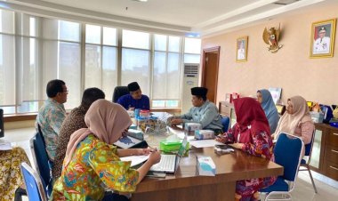 Cadangan Beras Riau Aman hingga 10 Bulan Kedepan, Asisten II Setdaprov Riau Pimpin Rapat Antisipasi Inflasi Beras