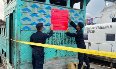 KP HIU 01 KKP Hentikan Aksi Tambang Pasir Laut tak Berizin di Perairan Pulau Rupat