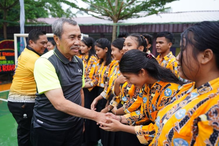 Raih Peringkat 7 Olimpiade Sains Nasional, Gubri: Riau Terbaik Nomor Satu di Sumatera