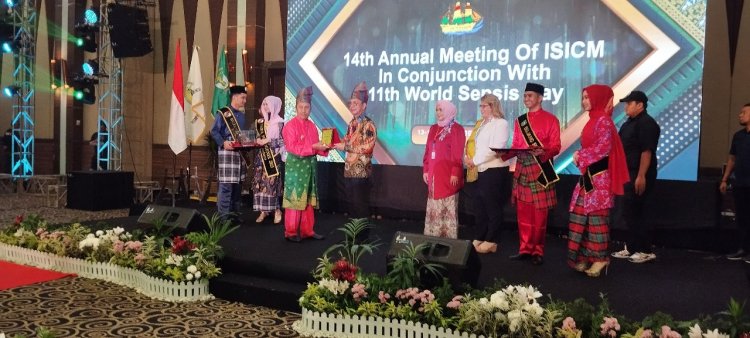 Pekanbaru Tuan Rumah Pertemuan Tahunan Perdici ke-14 dan Peringatan Hari Sepsis Sedunia ke-11