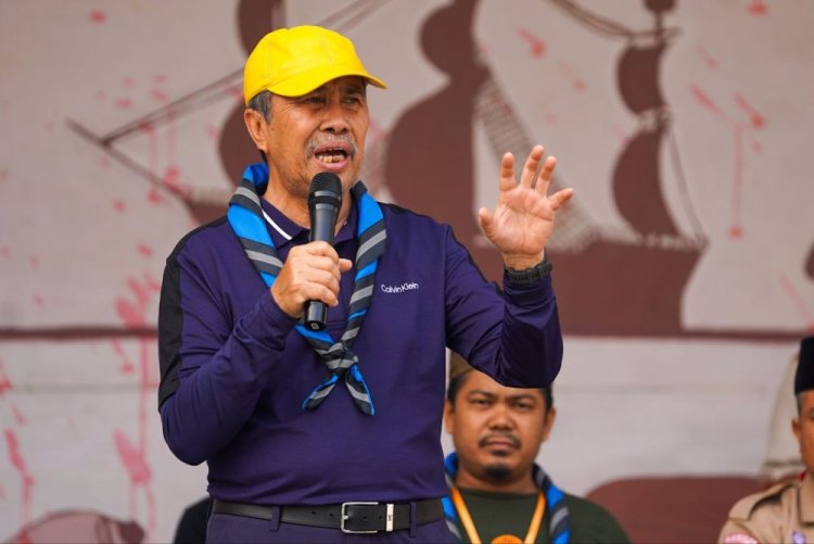 Pemprov Riau Salurkan Rp57,257 Miliar Beasiswa untuk Mahasiswa di Enam Perguruan Tinggi, Cek Kampusnya