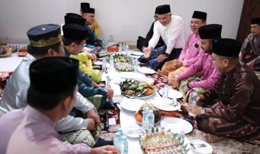 LAMR Bantah Beri Gelar Adat ke Ganjar Pranowo