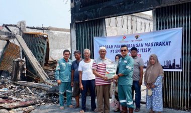 PT SPR Langgak Bantu Korban Kebakaran di Ujungbatu