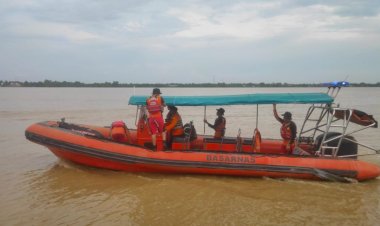 Dua Orang Bocah Tenggelam Saat Mandi di Sungai Kampar, Basarnas Pekanbaru Turunkan Tim Pencarian