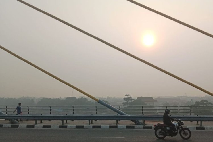 Antisipasi Kabut Asap Karhutla dengan Hujan Buatan, Pemprov Riau Minta Bantuan Teknologi Modifikasi Cuaca