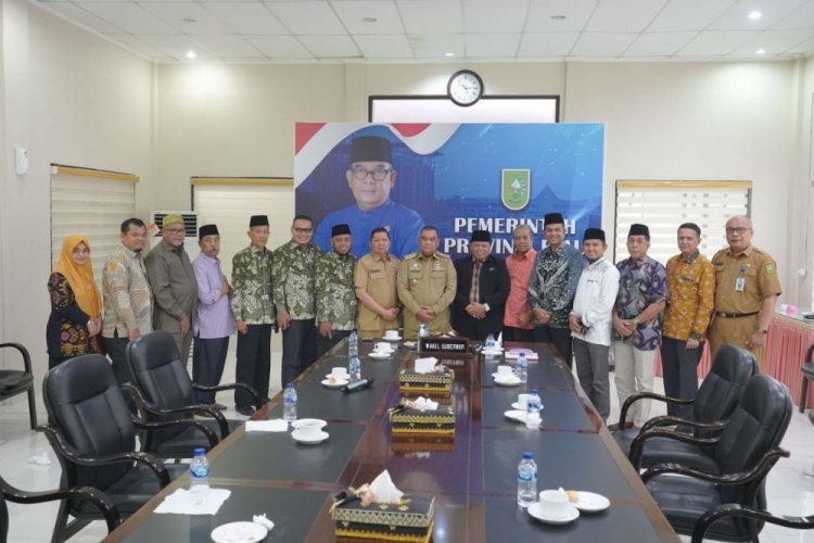 LPTQ Riau Undang Wagubri Edy Natar Nasution Lantik Dewan Hakim dan Buka MTQ XLI Riau di Inhu