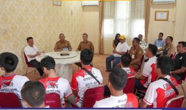 Bupati Rohil Lepas Keberangkatan ESI Tanding Mobile Legend untuk PON 2024