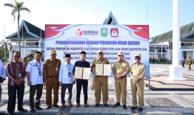 Bupati Siak dan Penyelenggara Pemilu Tandatangan NPHD untuk Pilkada 2024