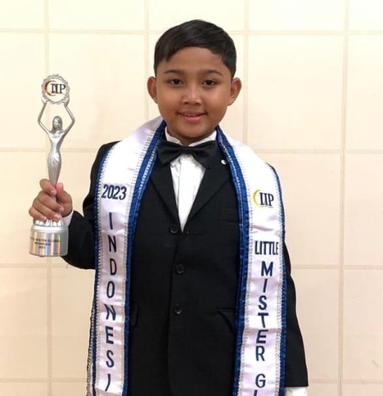 Alif Akbar Diesa Siswa MIN 1 Indragiri Hilir Raih Juara Mister Global Indonesia Tahun 2023