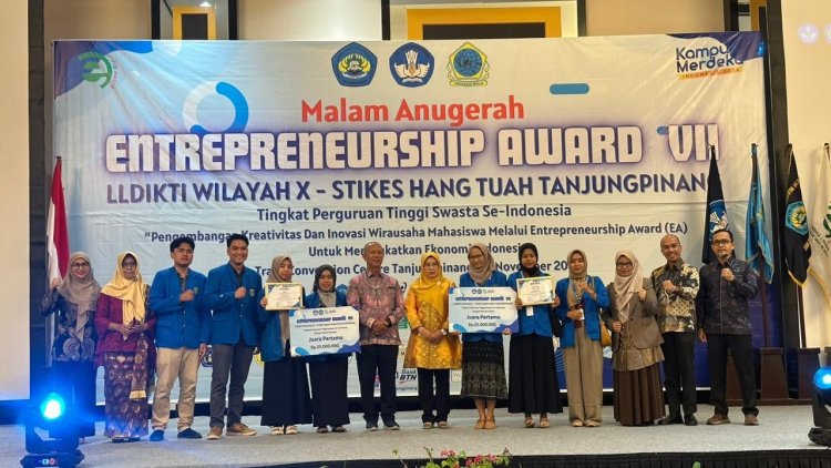 UIR Dominasi Kemenangan di EA Award VII 2023, Ini Ungkapan Bangga Rektor UIR