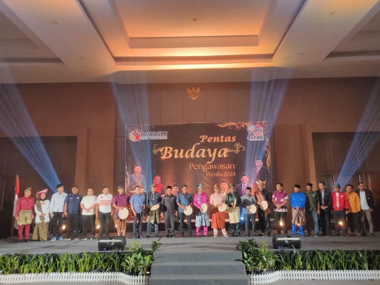 Bawaslu Pekanbaru Gelar Pentas Budaya, Ajak Sukseskan Pemilu 2024