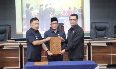 DPRD Kepulauan Meranti Rapat Paripurna Penyampaian Nota Keuangan Oleh Bupati Terkait RAPBD Perubahan 2023