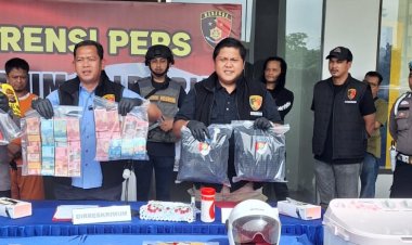 Ditreskrimum Polda Riau Tangkap Dua Perampok Bersenjata Api, Pelaku Tembak Tauke Sawit dan Sikat Rp742 Juta