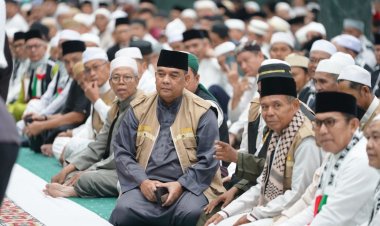 Munajat Kubro untuk Kemerdekaan Palestina dan Keberkahan NKRI, Ribuan Orang Ikuti GSSB Akbar di Masjid Raya Annur