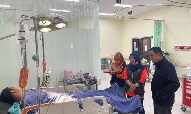 Tiga Warga Riau Pendaki Gunung Marapi Dirawat di RS Achmad Mochtar Bukittinggi, Begini Kondisinya