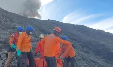 Muhammad Wilky Saputra Dikenali dari Gelang Kakinya, Jenazah Pendaki Gunung Marapi Asal Riau Sudah Diambil Keluarga