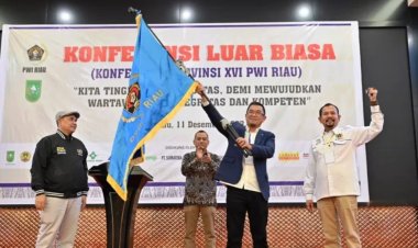 Raja Isyam Azwar Terpilih Secara Aklamasi Jadi Ketua PWI Riau Periode 2023-2028, Zufra Irwan Jadi Ketua Dewan Kehormatan