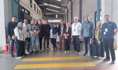 Bawaslu Pekanbaru Awasi Produksi Pencetakan Surat Suara Pemilu 2024 di Klaten