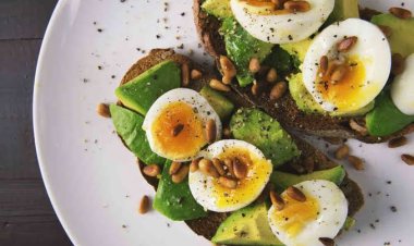 7 Menu Sarapan untuk Menurunkan Berat Badan dan Menambah Massa Otot