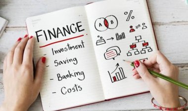 Strategi Menghemat Gaji Bulanan agar Keuangan Anda Lebih Sehat