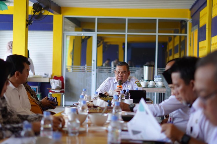 Gubernur Riau Edy Natar Nst Bahas Ketahanan Pangan Riau Bersama Sejumlah Dekan