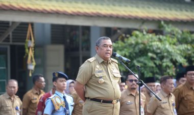 Jadi Inspektur Upacara, Gubernur Riau Edy Natar Nasution Motivasi Siswa Plus Provinsi Riau