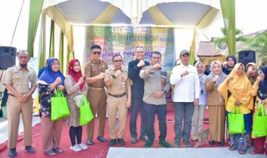 Pj Bupati Kampar Hadiri Launching GPM, Pasar Tani dan Gerakan Tanam Cabe di Desa Karya Indah Tapung
