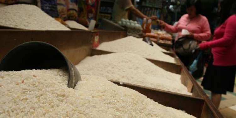 Jokowi Sebut Harga Beras Naik karena Perubahan Iklim