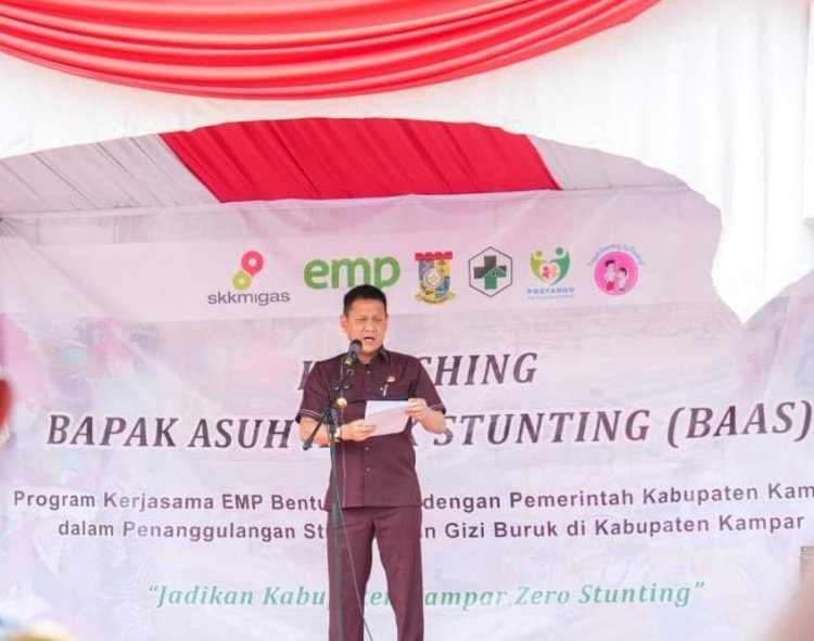 Pj Bupati Kampar Hadiri Peluncuran Program Bapak Asuh Anak Stunting di Puskesmas Kubang Jaya Siak Hulu